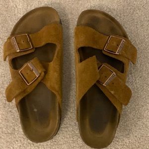Birkenstock’s size 5